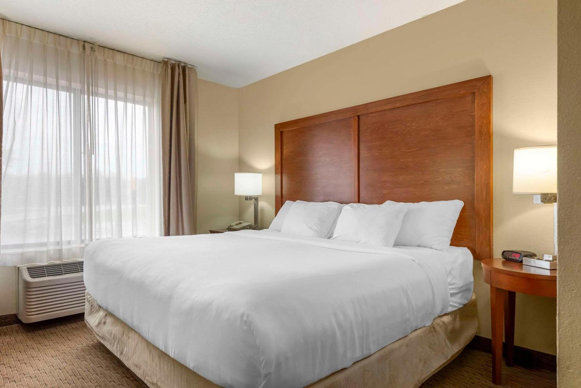 Comfort Inn & Suites Black River Falls I-94 Eksteriør bilde